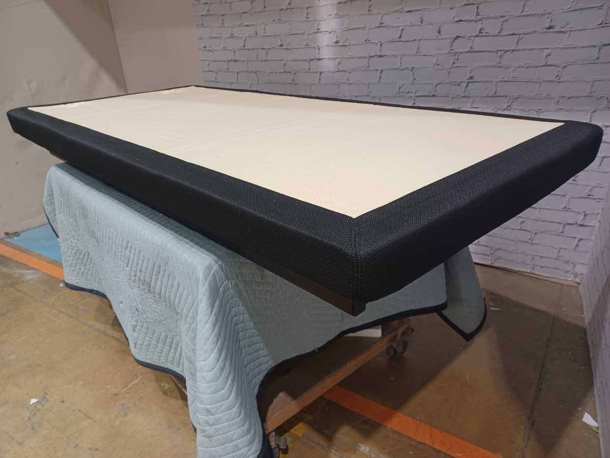 Sealy Reflexion® Boost 2.0 Lifestyle Adjustable Bed - Twin XL - Gallery Image 3