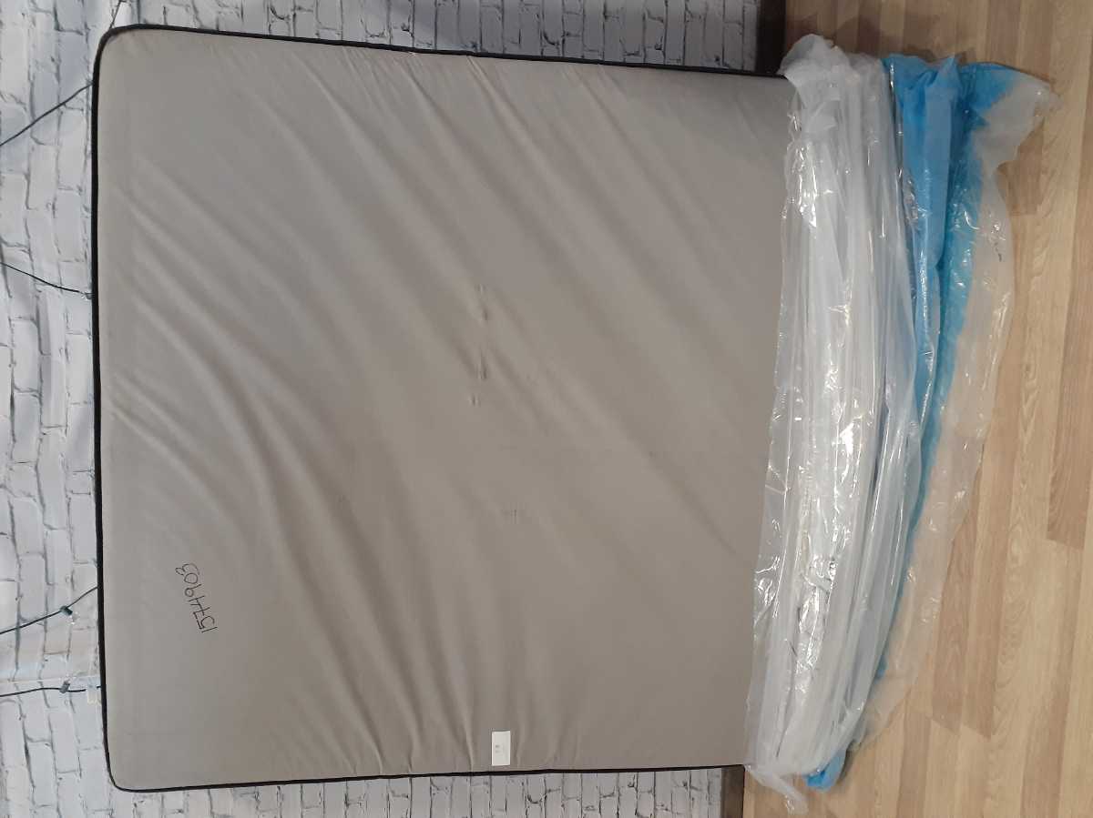 Sealy Posturepedic® Myah Euro Top Medium 13 Inch - King - Gallery Image 7