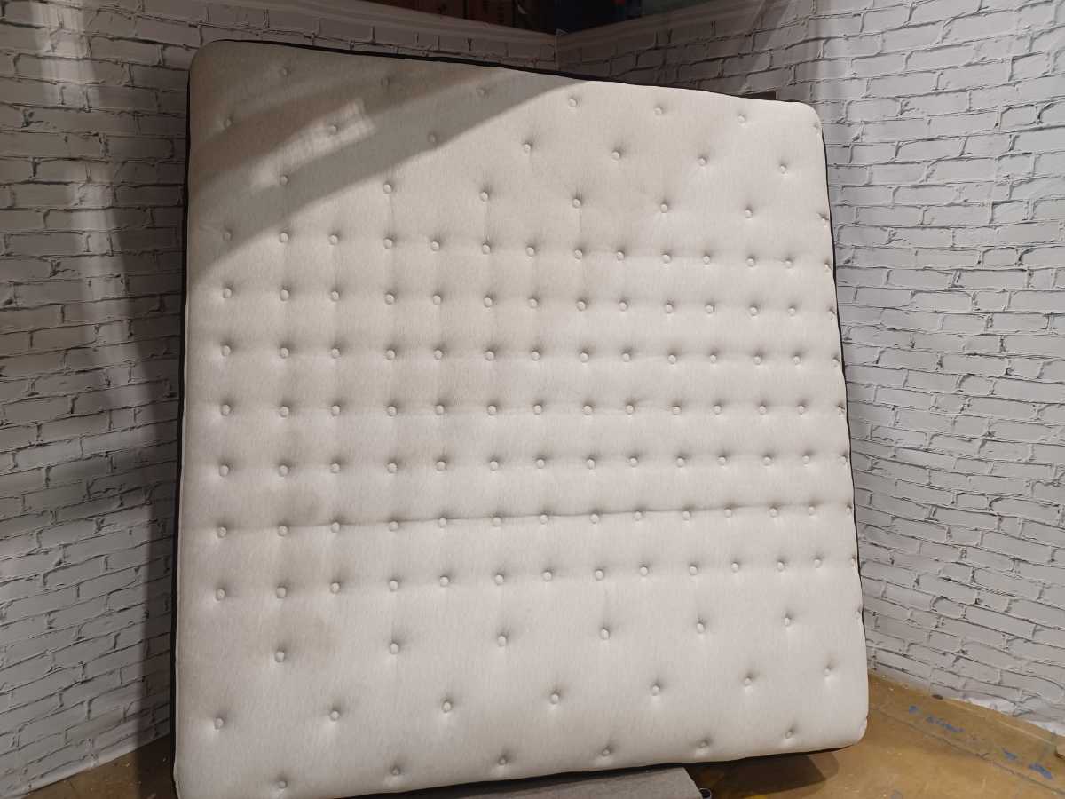 Sealy Posturepedic® Natural Origins Rudolph Tight Top Latex 12 inch Mattress - King - Gallery Image 5