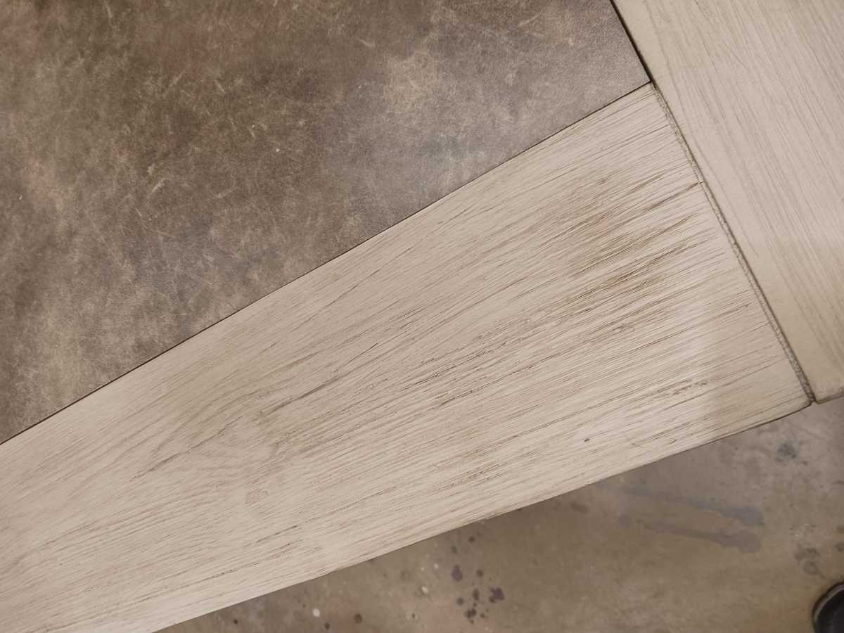 Hennington Rectangle Coffee Table - Gallery Image 9