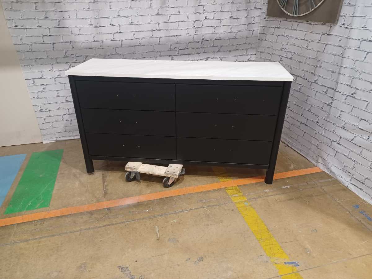 Cadmori Dresser - Black/White - Gallery Image 9