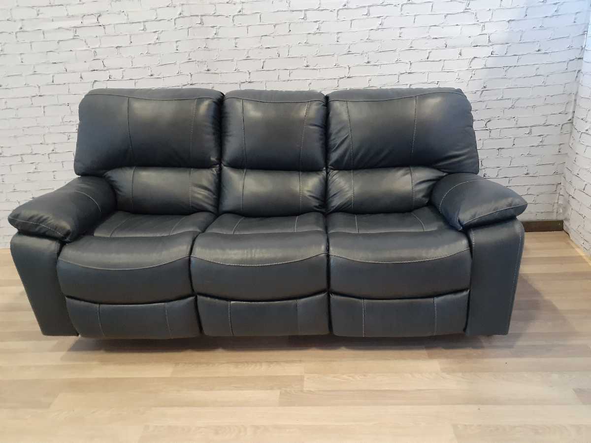 Leesworth Reclining Sofa with Power - Gallery Image 6