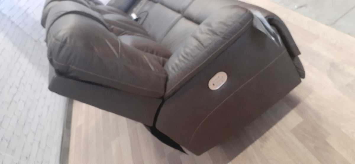 Wurstrow Power Reclining Sofa with Adjustable Headrest - Umber - Gallery Image 9