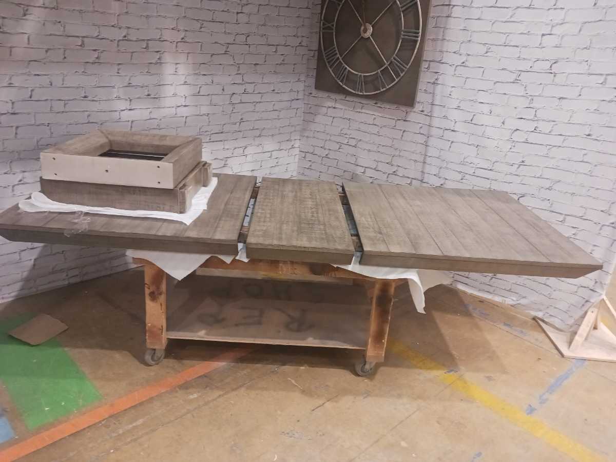 Langford-Exclusive Dining Extension Table - Gallery Image 13