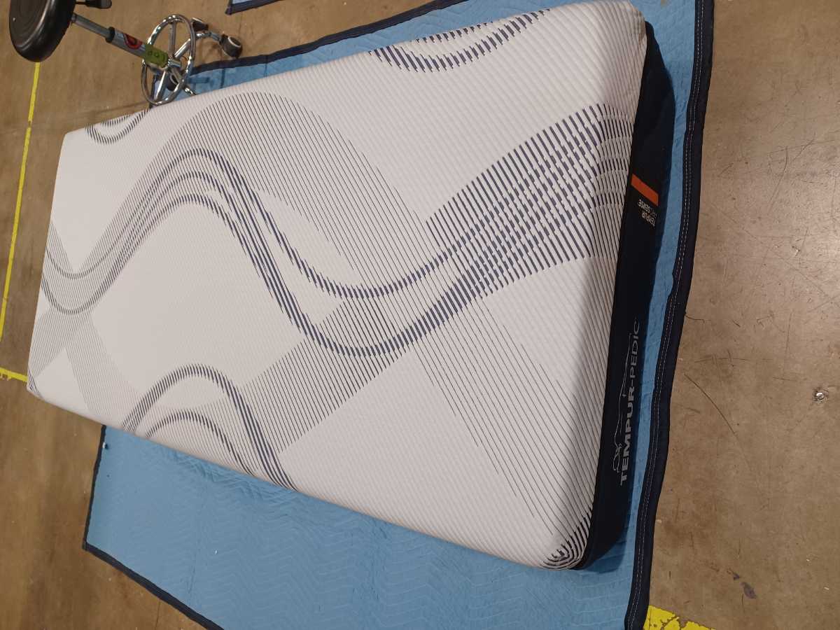 Tempur-Pedic ProSense Firm 12 Inch Mattress - Twin XL - Gallery Image 2