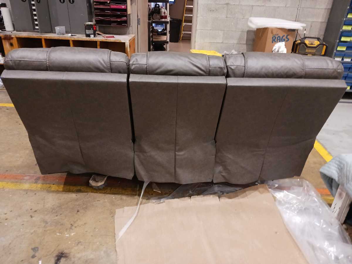 Wurstrow Power Reclining Sofa with Adjustable Headrest - Smoke - Gallery Image 6