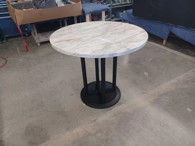 Centiar Counter Height Table - Gallery Image 5