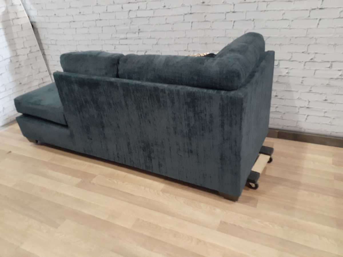 Aviemore 2 Piece Sectional - Ink/Right Facing - Gallery Image 7