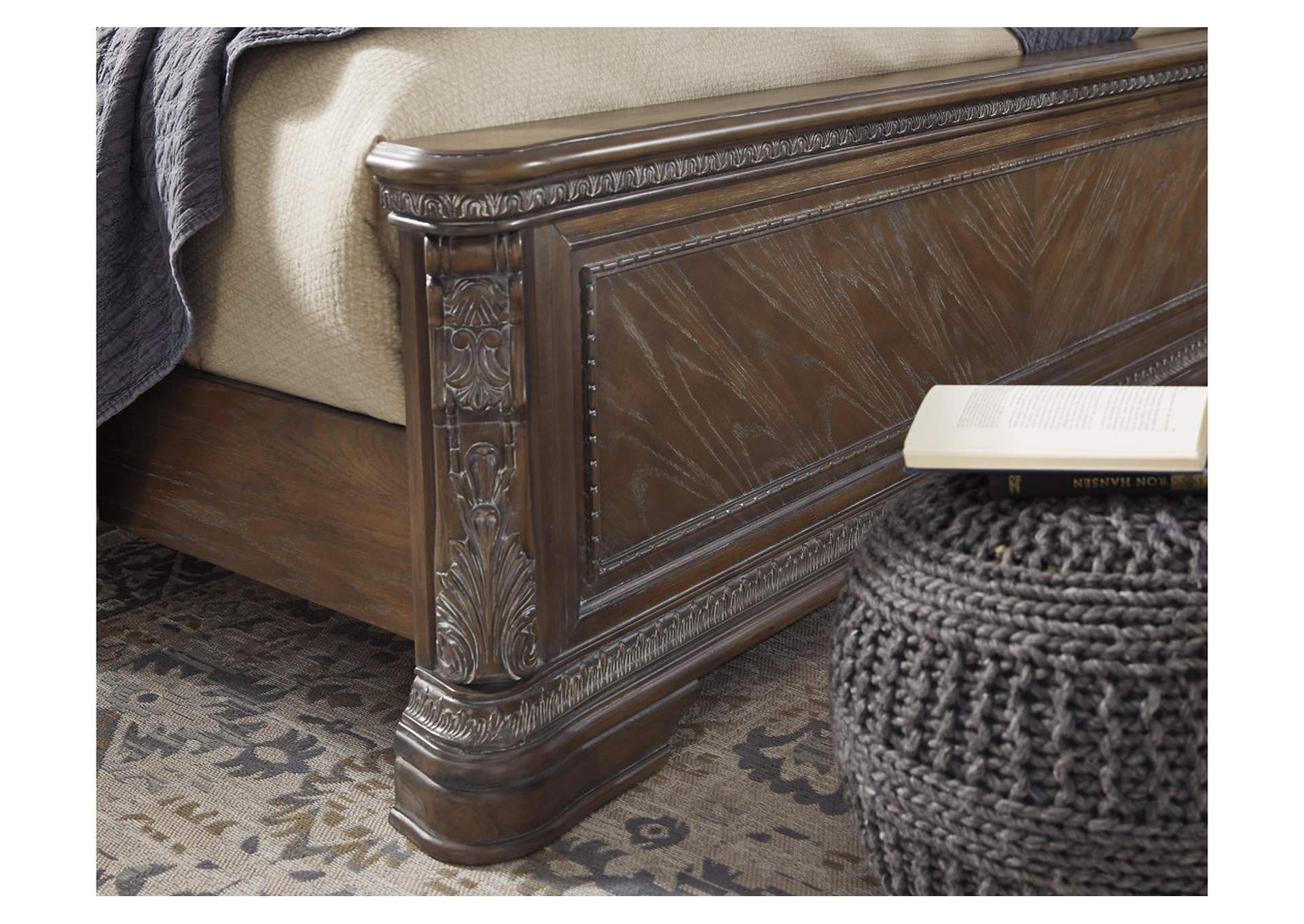 Charmond Queen Upholstered Sleigh Bed - Gallery Image 3
