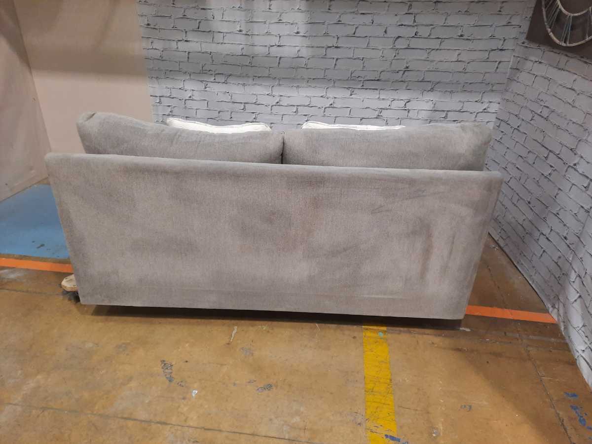 Maggie Loveseat - Flax - Gallery Image 9