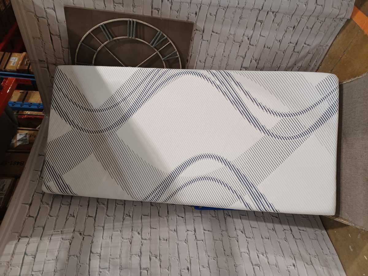 Tempur-Pedic Sense Medium 10 Inch Mattress - Twin XL - Gallery Image 2