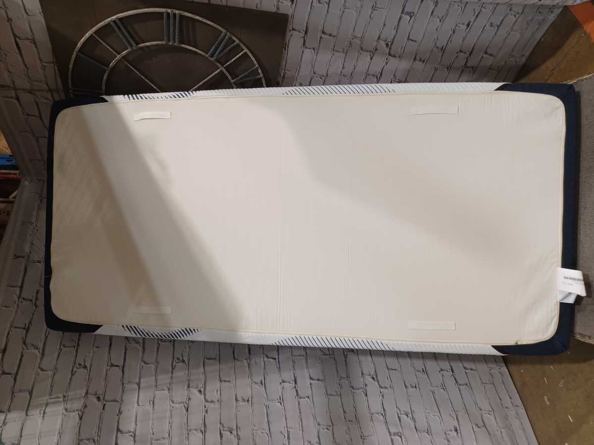 Tempur-Pedic Sense Medium 10 Inch Mattress - Twin XL - Gallery Image 3