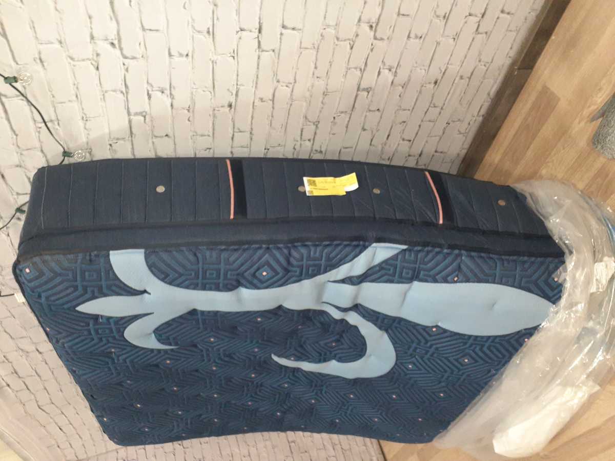 Stearns & Foster® Lux Estate EuroTop Zara 16.25 inch Mattress - King - Gallery Image 4