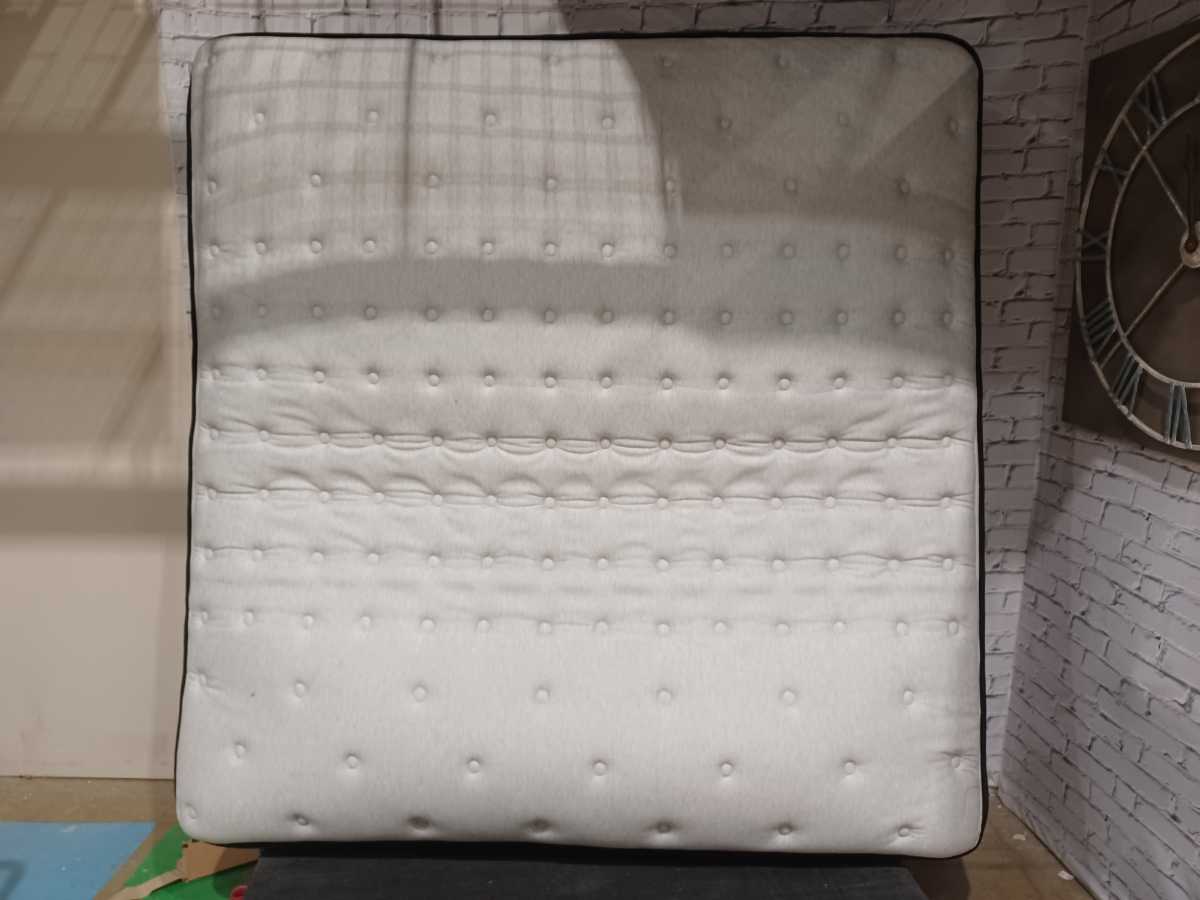 Sealy Posturepedic® Natural Origins Rudolph Tight Top Latex 12 inch Mattress - King - Gallery Image 2