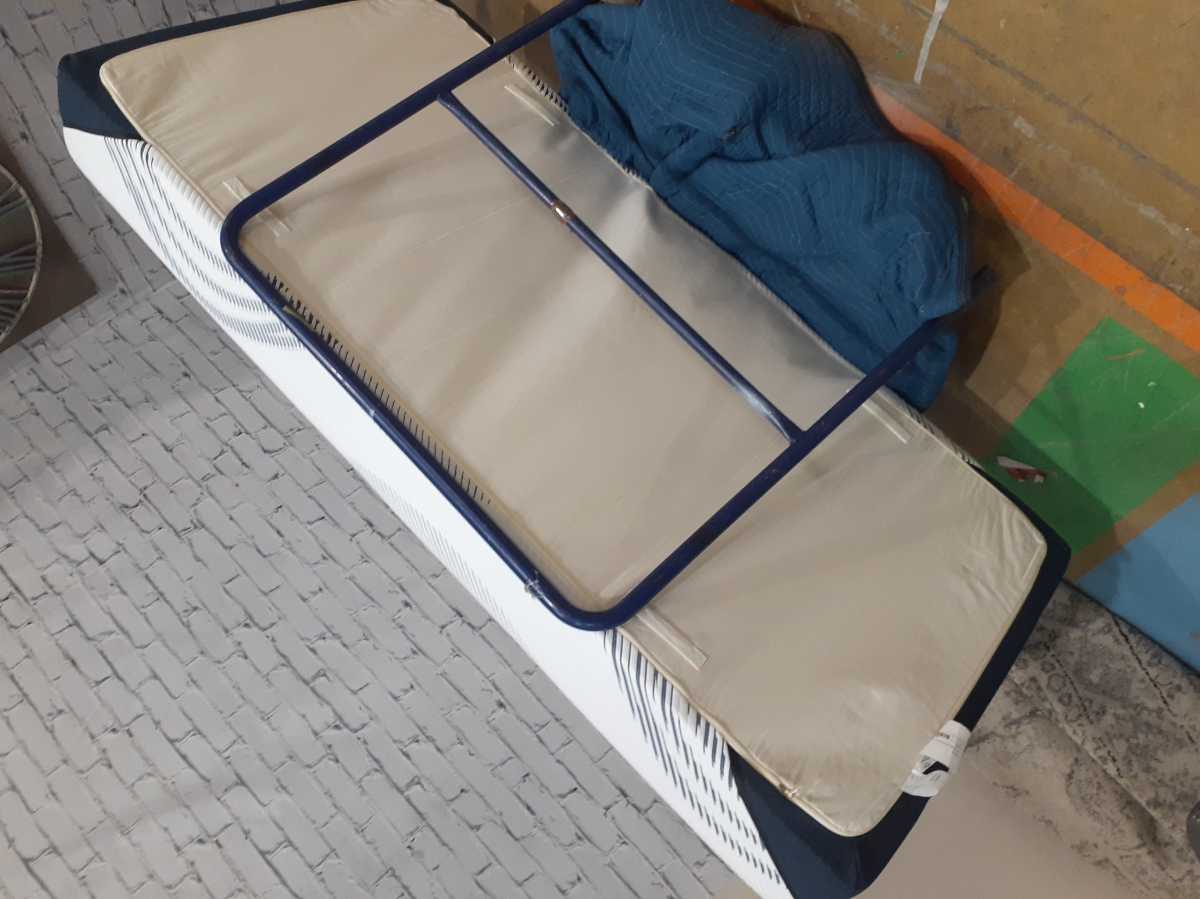 Tempur-Pedic Sense Medium 10 Inch Mattress - Twin XL - Gallery Image 3