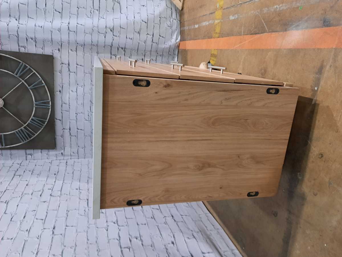 Cadmori Dresser - Two-tone - Gallery Image 5