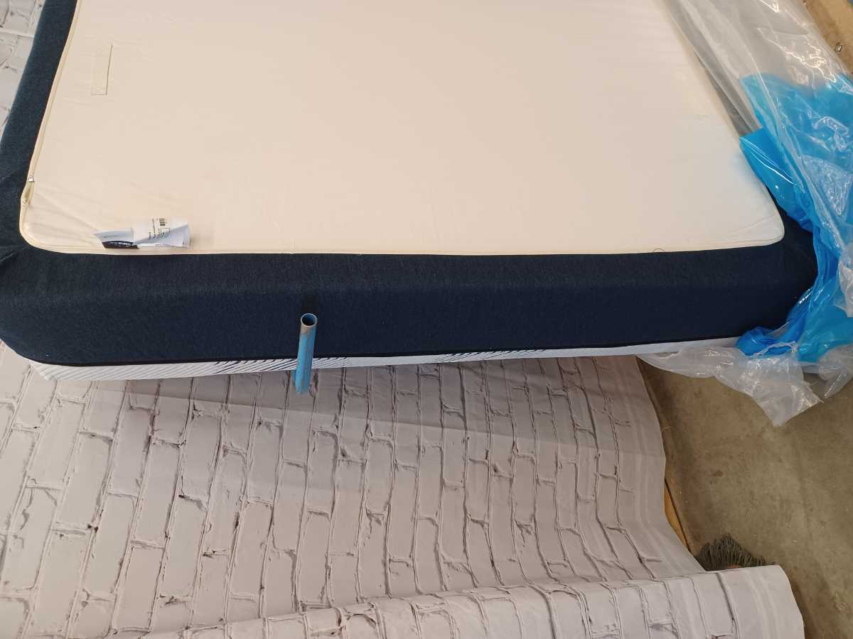 Tempur-Pedic ProSense Medium 12 Inch Mattress - Queen - Gallery Image 7