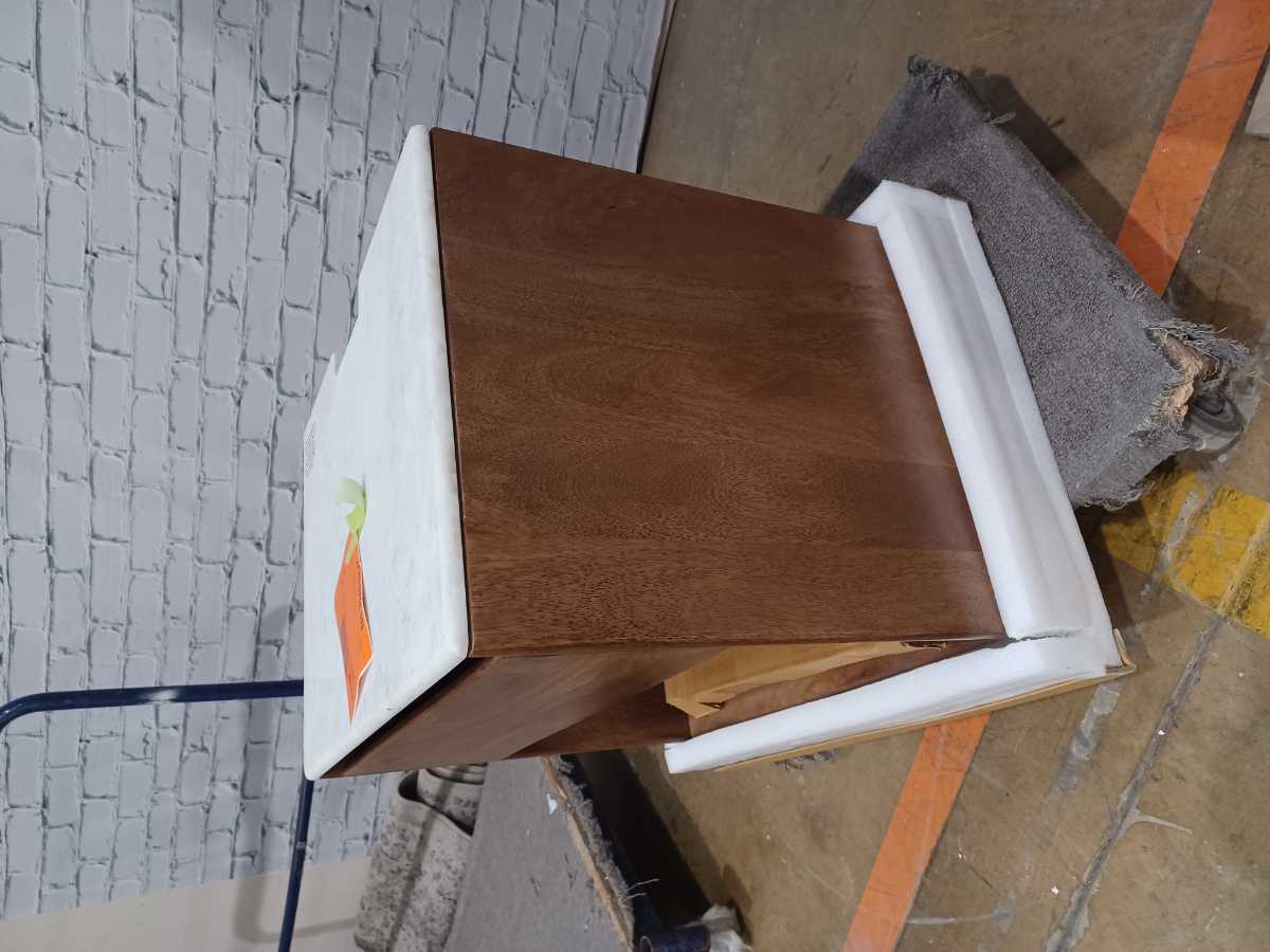 Isanti-Exclusive Nightstand - Gallery Image 13