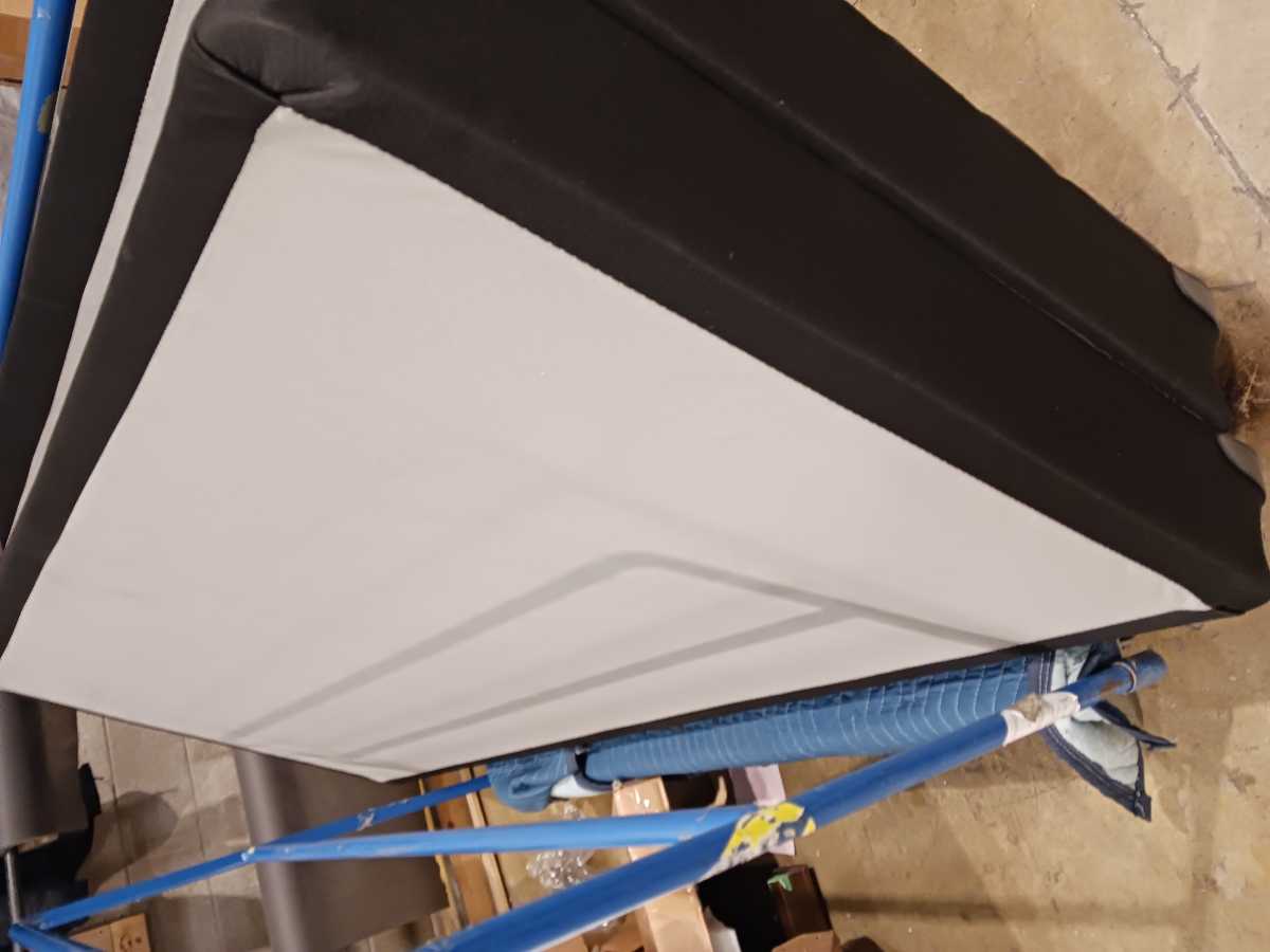 Sealy® Foundations - Twin XL/Low Profile - Gallery Image 3