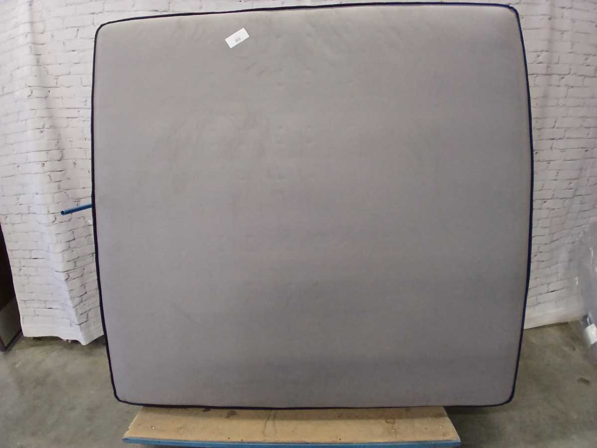 Sealy Posturepedic® Myah Euro Top Medium 13 Inch - King - Gallery Image 4