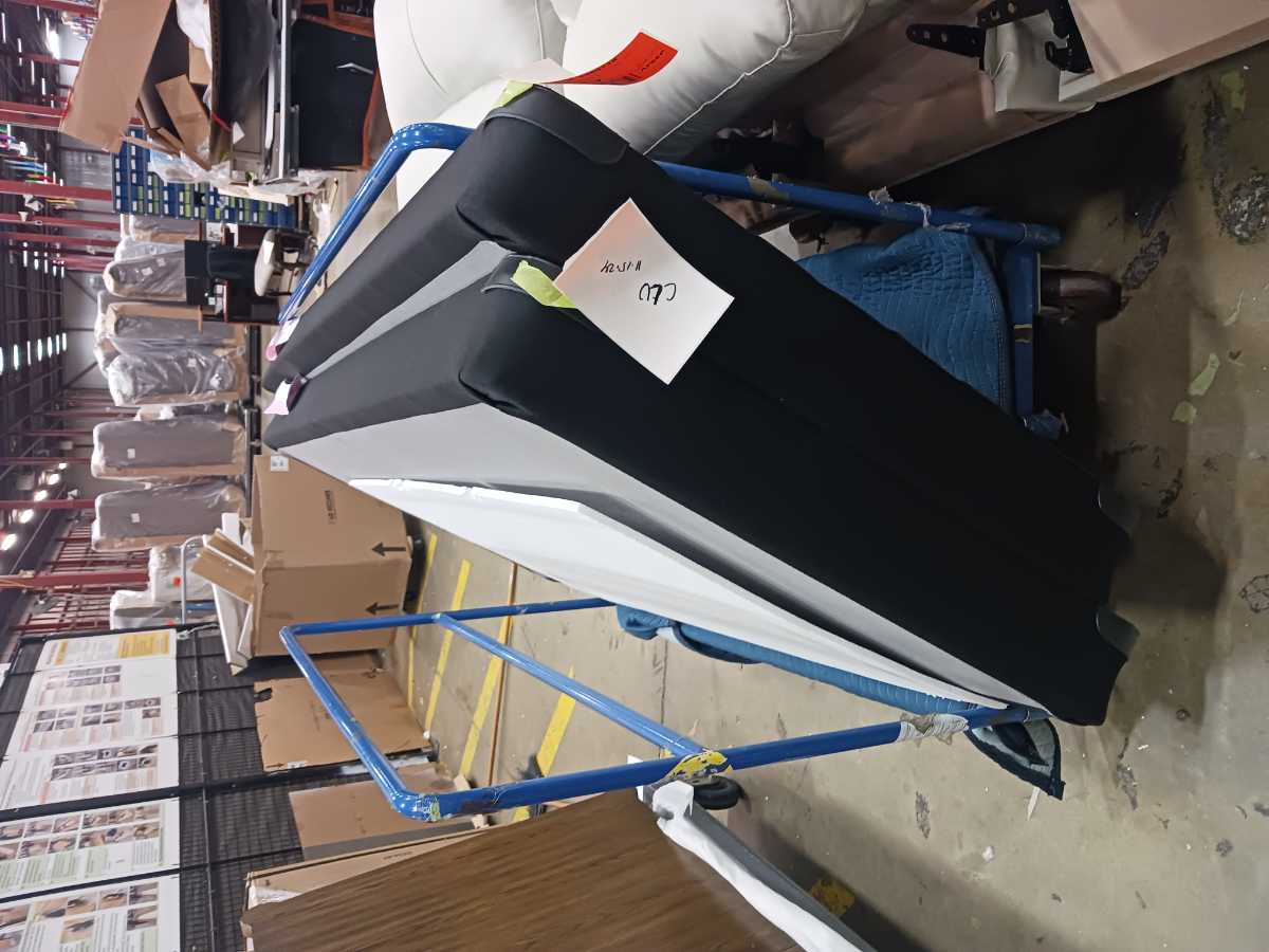 Sealy® Foundations - Twin XL/Low Profile - Gallery Image 4