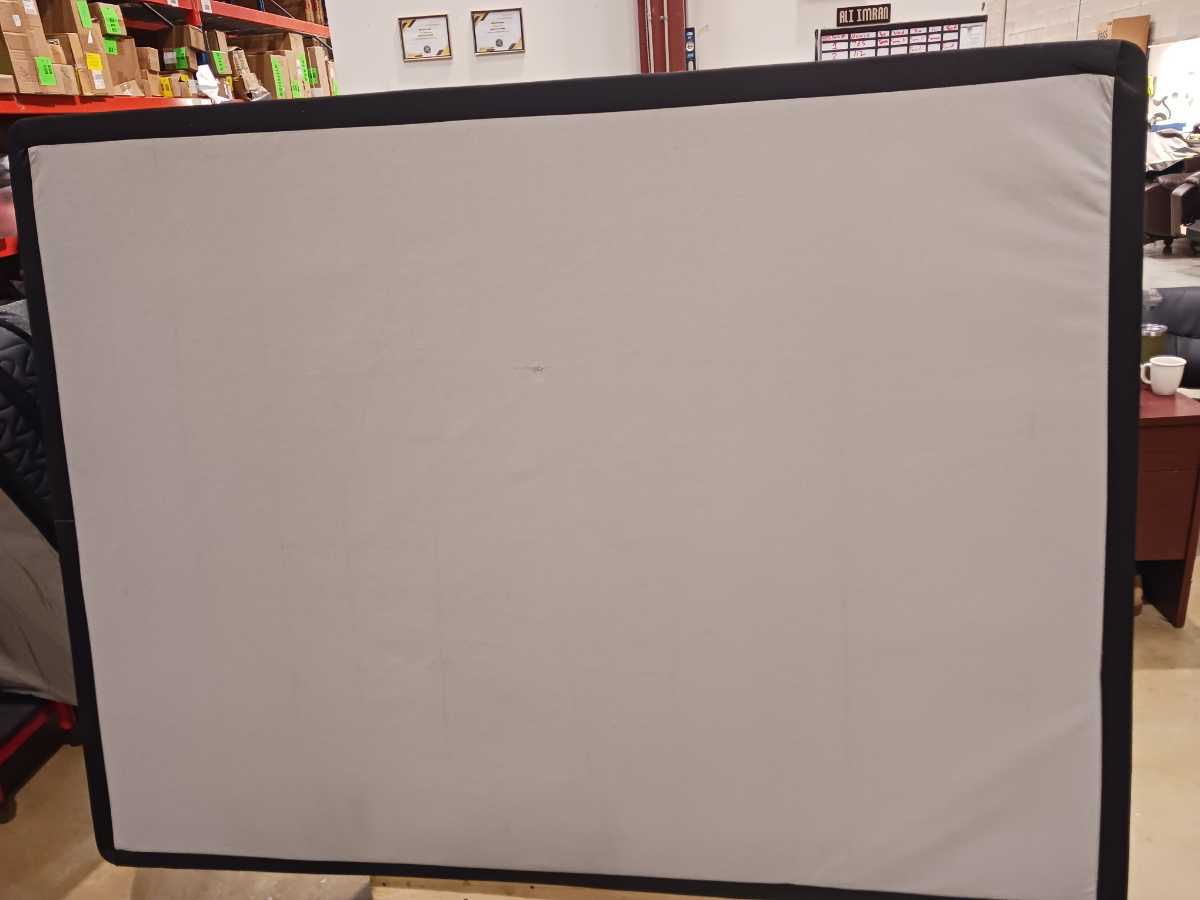 Sealy® Foundations - Queen/Low Profile - Gallery Image 2